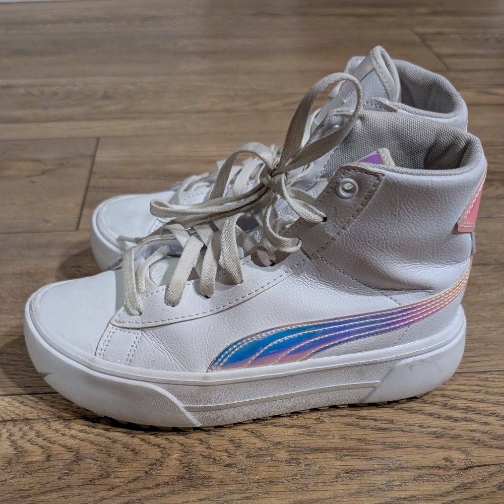 ❤️4/$60 Puma Mid Platform Chunky Sneakers Size 5 White & Pink ❤️ 4 for $60 ❤️